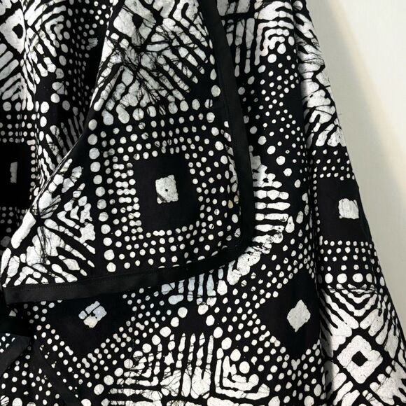 IF UDARE ARTS art to wear one size black & white artsy cotton print cocoon jacke - Picture 6 of 8